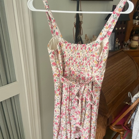 Dress - Picture 2 of 3